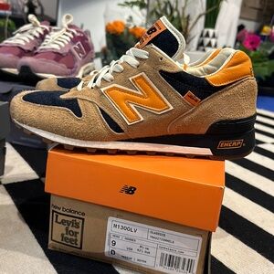 New Balance M1300LV CLASSICS
